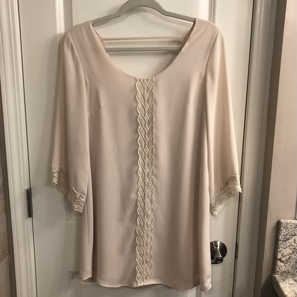 ASTR Cream Lace Trim Bell Sleeve Shift Dress - Picture 2 of 6
